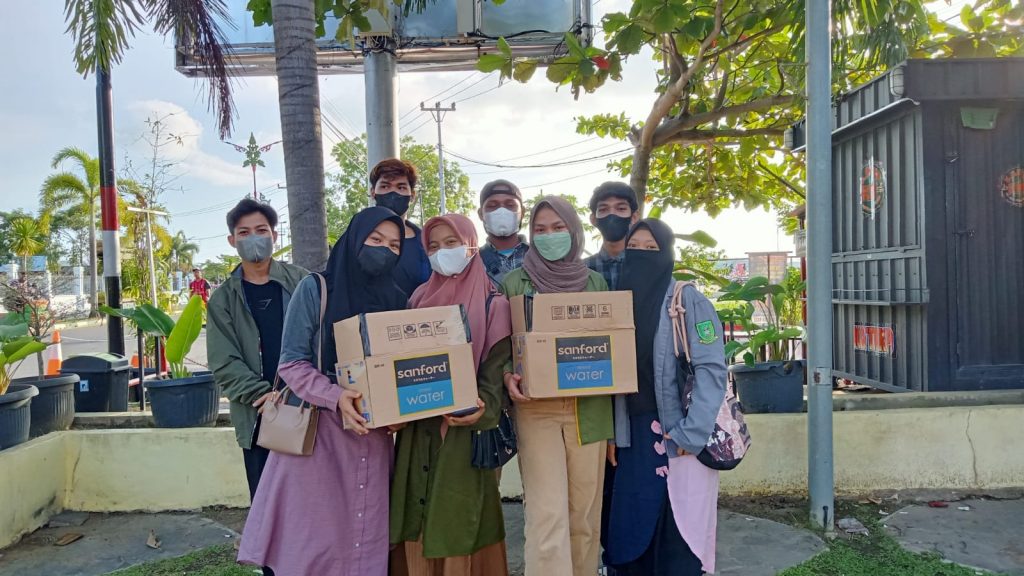 Ramadhan Berbagi, Pengurus HMKN Adakan Bagi-bagi Takjil Buka Puasa