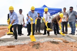 Ketua Umum IMI Bamsoet Lakukan Ground Breaking Pembangunan Sirkuit Balap Blackstone Bengkong Golden City di Batam