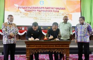 DPRD Kepri Gelar Paripurna Penandatanganan KUA dan PPAS TA 2023