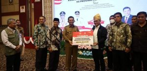 Kunjungan Kerja Reses Ke Kepri, Komisi VIII DPR RI Serahkan Bantuan dan Serap Aspirasi