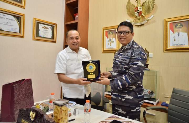 Bupati Batu Bara Terima Kunjungan TNI AL Tanjung Balai Asahan