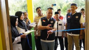 Bupati Lingga Resmikan Gedung Sekolah Baru SD Negeri 006