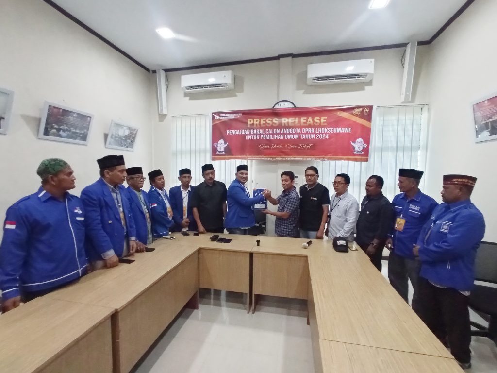 Daftarkan Bacaleg Serentak, PAN Lhokseumawe Targetkan Enam Kursi