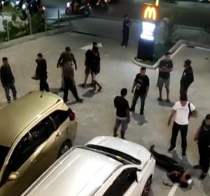 Satpam McDonald’s di Tanjungpinang Dikeroyok Belasan OTK