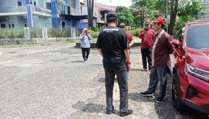 Tiga Hari Setelah Pertemuan, Rini Sofriany Turunkan Tim Survei ke Perumahan Mahkota Alam Raya