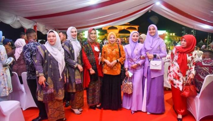 Ketua Dekranasda Batu Bara Hadiri Festival Budaya Dikota Medan