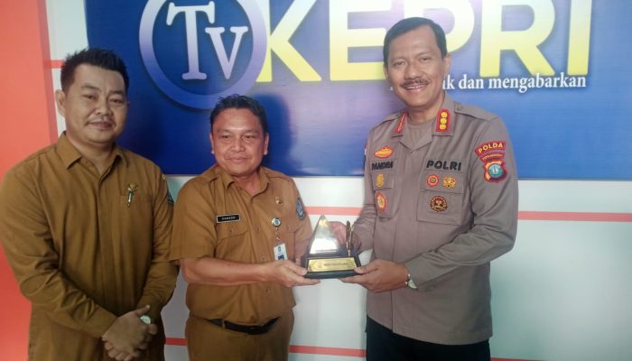 Rombongan Humas Polda Kepri Berkunjung Ke TV Kepri