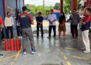 Damkar Tanjungpinang Gencarkan Sosialisasi Bahaya Kebakaran Kepada Klinik Mata Avisenna