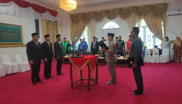 Tiga Anggota Dewan Pengawas RBTM Di Lantik, Bupati Lingga Harapkan Kinerja Revolusioner