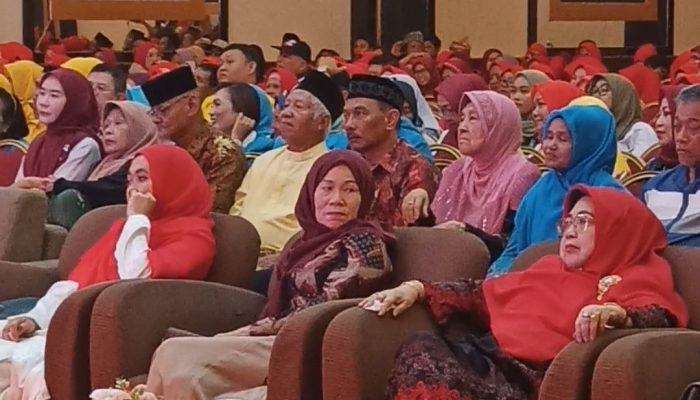 Hj Suryatati Hadiri Deklarasi Cawako Lis-Raja, Ini Sejumlah Program Unggulannya 