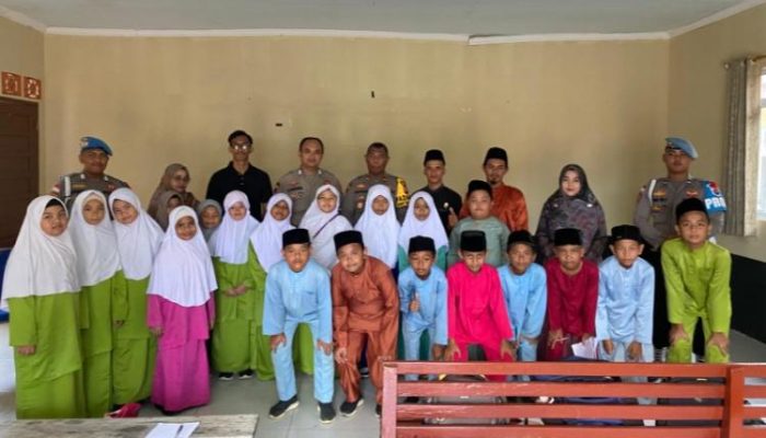 Polsek Daik Lingga Terima Kunjungan Edutrip dari SDIT Almadani, Perkuat Hubungan Polisi dengan Anak-Anak
