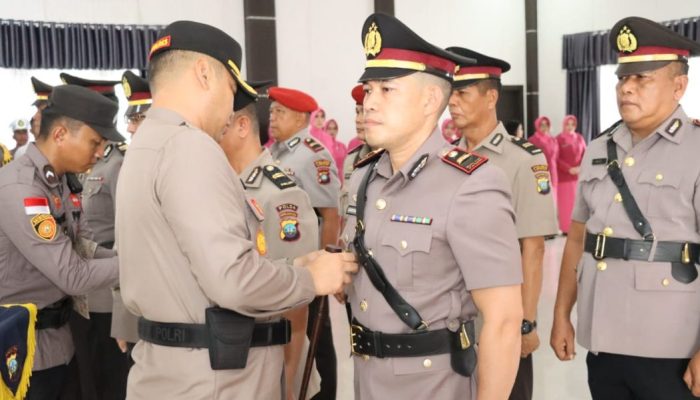 Kapolres Pimpin Upacara Sertijab dan Pelantikan Pejabat Utama Polres Lingga