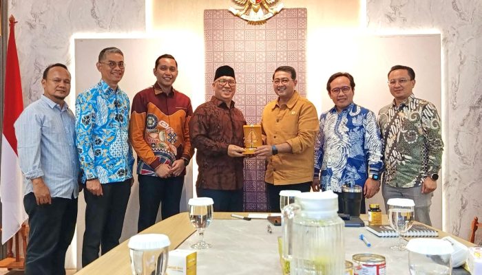 Menteri Ekraf Dorong Kolaborasi Pusat-Daerah untuk Kembangkan Ekonomi Kreatif Berbasis Laut di Kepri