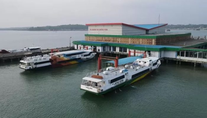Mulai 1 Juni 2025, Tarif Pass Terminal Internasional Pelabuhan SBP Disesuaikan, Rp100.000 untuk WNA, Rp75.000 untuk WNI
