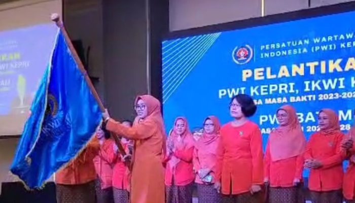 IKWI Kepri Dilantik, Diminta Ikut Perjuangkan Kaum Perempuan
