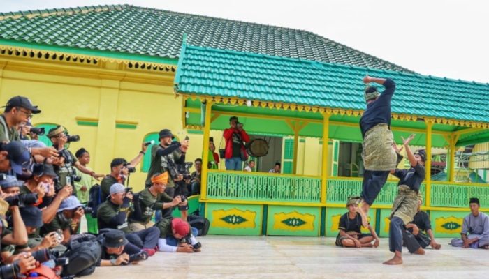 100 Fotografer Professional Terlibat dalam Event Explore Kepri 2025.