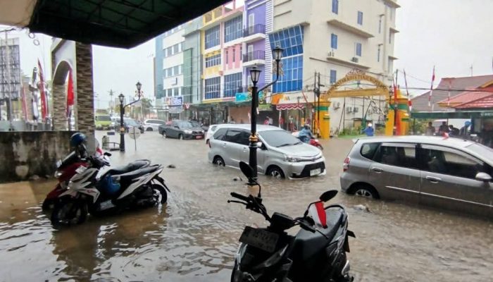 Warga Desak Pemerintah Tuntaskan Masalah Drainase di Kota Lama Tanjungpinang