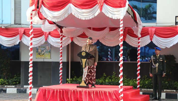 Menteri Nusron dan Wamen Ossy Ikuti Seluruh Rangkaian Upacara Peringatan Hari Kemerdekaan ke-80 Republik Indonesia