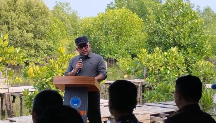 “Stop TPS Liar!” Lis Darmansyah Tegaskan Komitmen Wujudkan Tanjungpinang Bersih dan Berkelanjutan