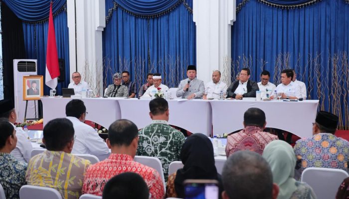 Jalankan Amanat Perpres 12/2025, Menteri Nusron Minta Pemerintah Daerah di Jawa Barat Lakukan Revisi Rencana Tata Ruang