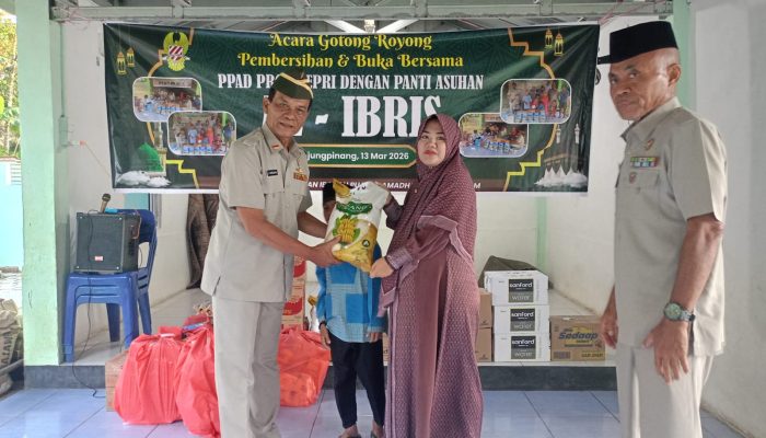 Pengurus PPAD Provinsi Kepulauan Riau Kunjungi Panti Asuhan Al-Ibris, Gelar Buka Puasa Bersama dan Serahkan Bantuan Sembako