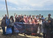 Reuni ke VI, Purnawirawan TNI AD Leting 1980 Satukan Kenangan dan Kepedulian di Pantai Ujong Blang Lhokseumawe